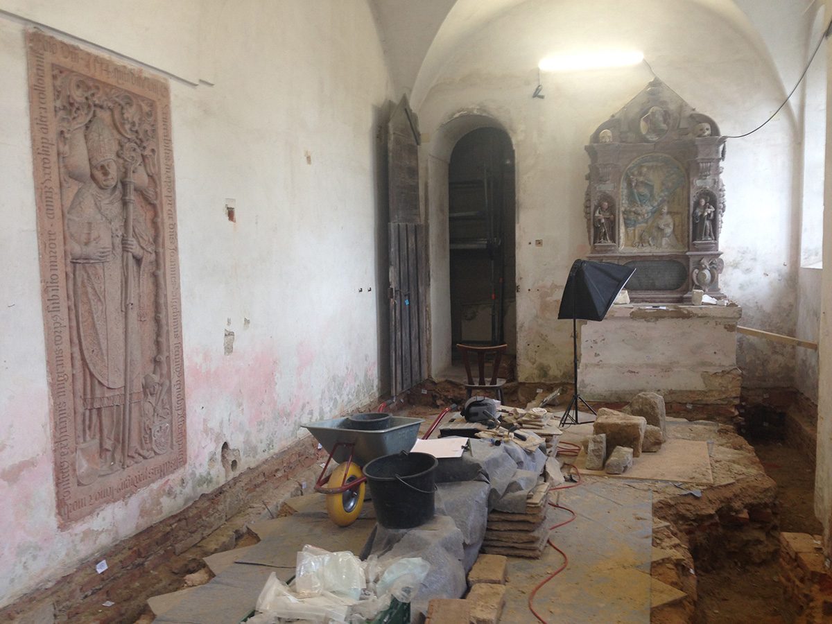 Grabungen in der Bernhardskapelle